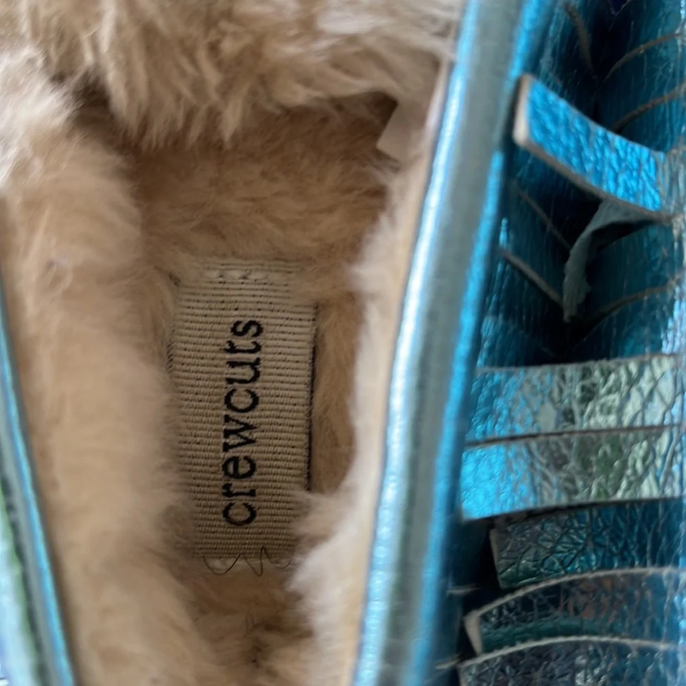 Crewcuts blue metallic moccasin faux fur lining size K9